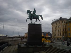 Ett dånande hav i ständig rörelse  mot ett evigt mål  