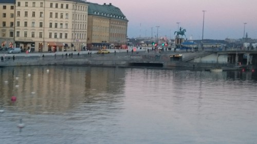 1425918882558-347505040